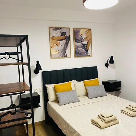 Apartment Center Estepona